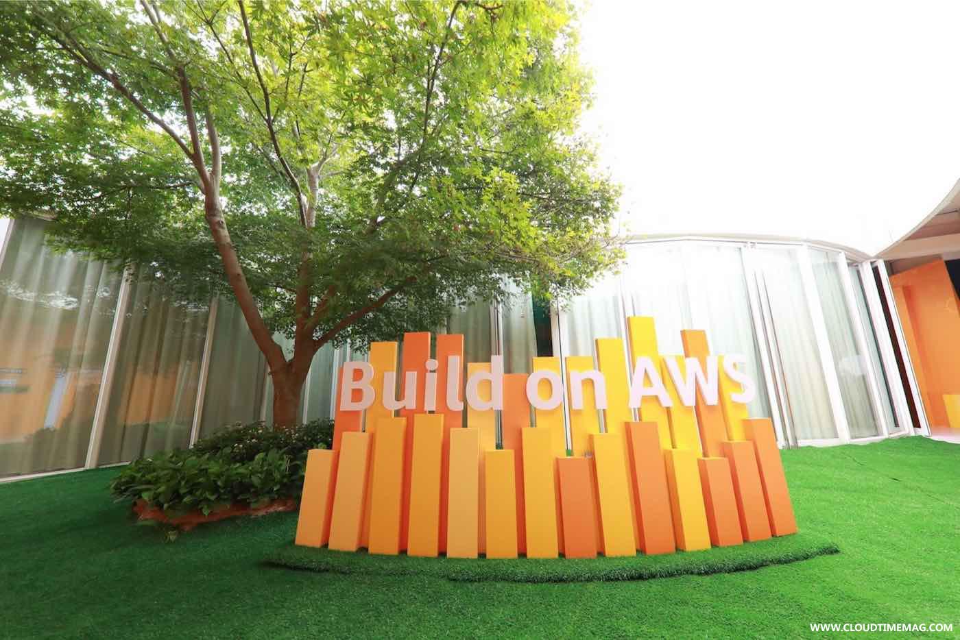 AWS1.jpg