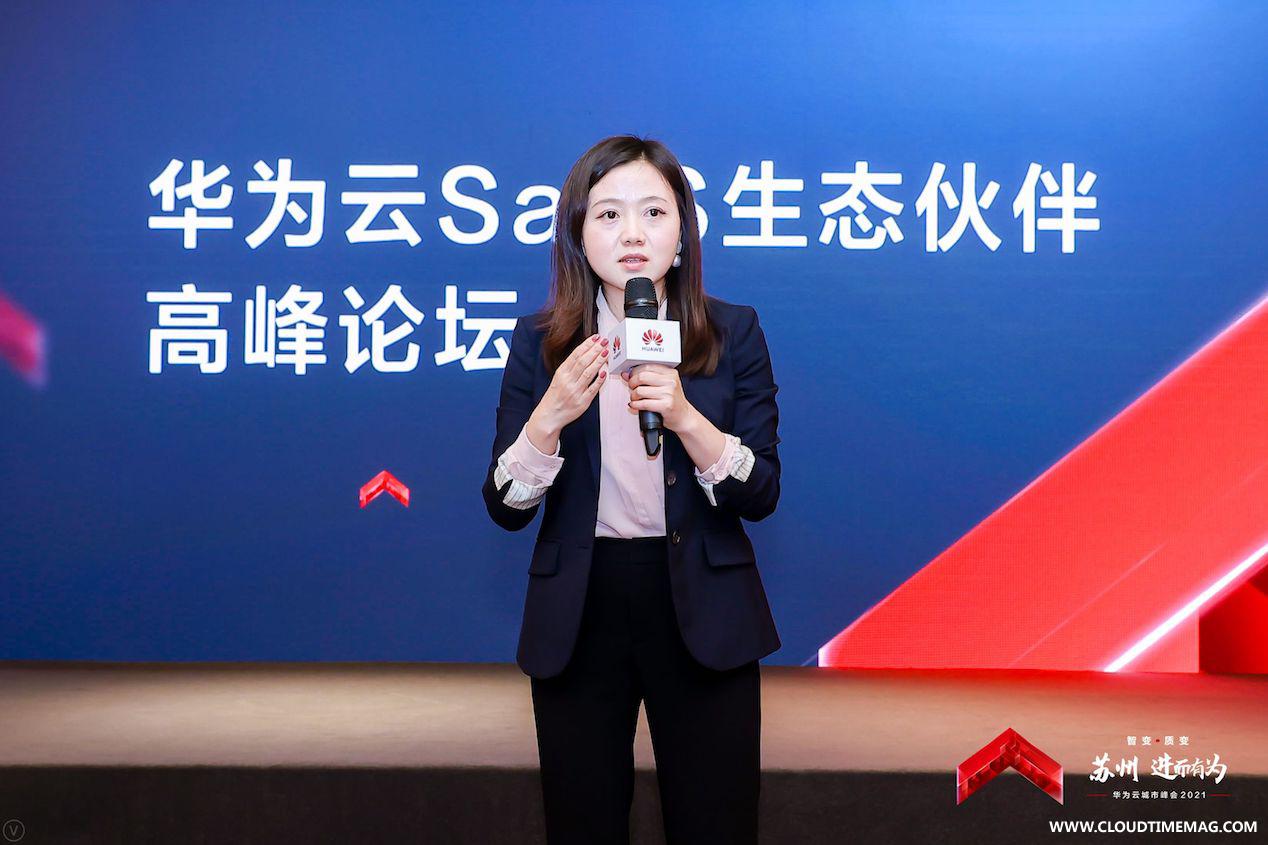 曹玲玲1.JPG